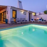 וילה Villa Belize - Piscina Aquecivel Na Oura, Albufeira אלבופיירה