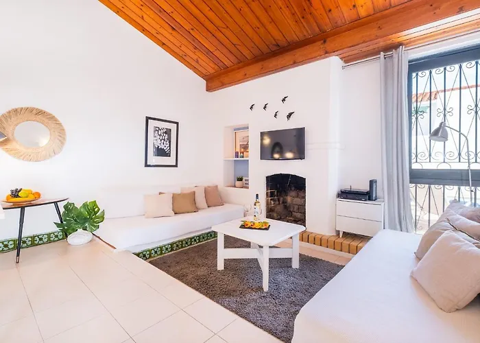 Belize By Algarve Vacation